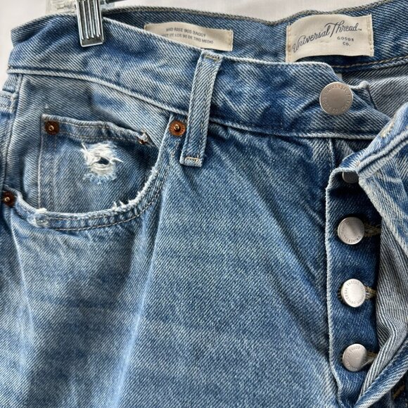 Universal Thread Women's Mid-Rise 90’s Baggy Jeans - Medium Wash - Picture 8 of 12